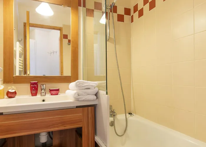 Apart Otel & Les Temples Du Soleil - Val Thorens